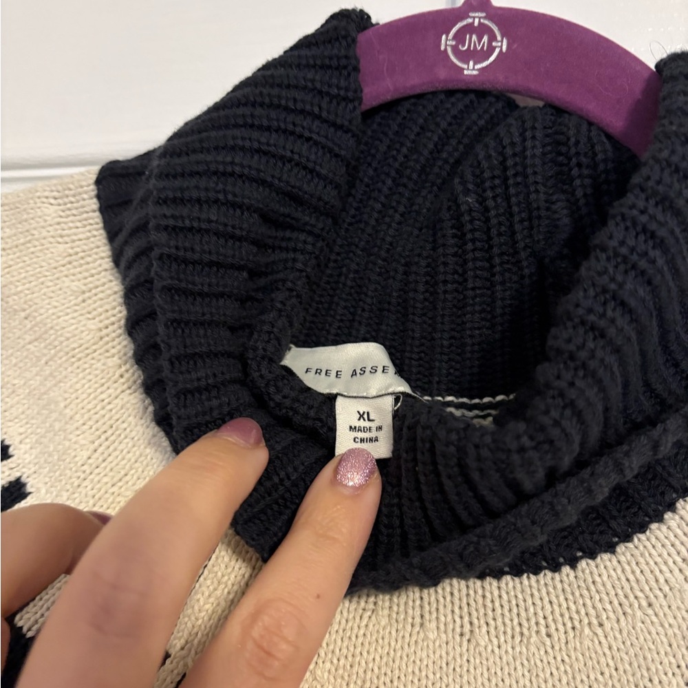 Free Assembly Geometric Patterned Navy Sweater Dr… - image 2